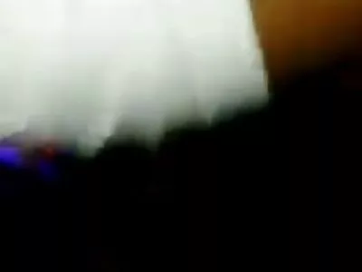 जाड बोनर तिच्या पुच्चीत घुसतो