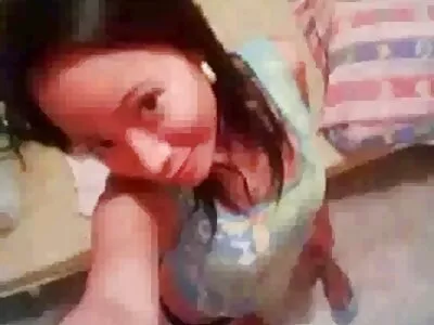 व्हिडिओवर कोलोआ आणि झाडका