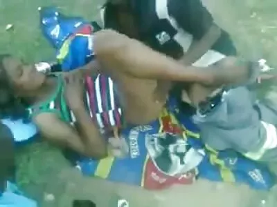 आराध्य श्यामला मी कम होईपर्यंत लंड चोखते