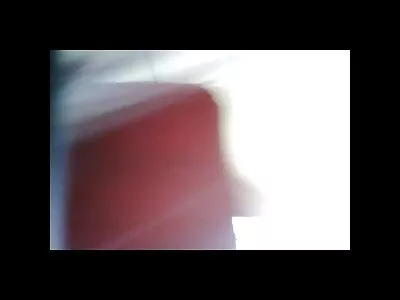 लहान स्तन आणि सेक्स असलेली मुलगी